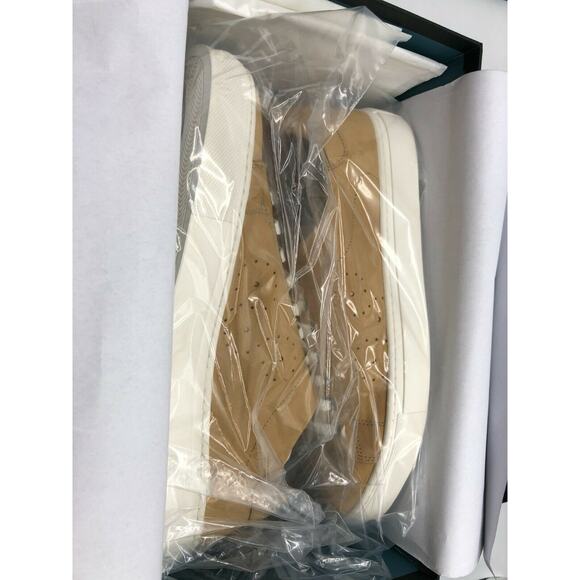 BUGATCHI Solid Nubuck Leather Sneaker In Maple Size 10 Made in Italy MSRP 275$ - Picture 6 of 12